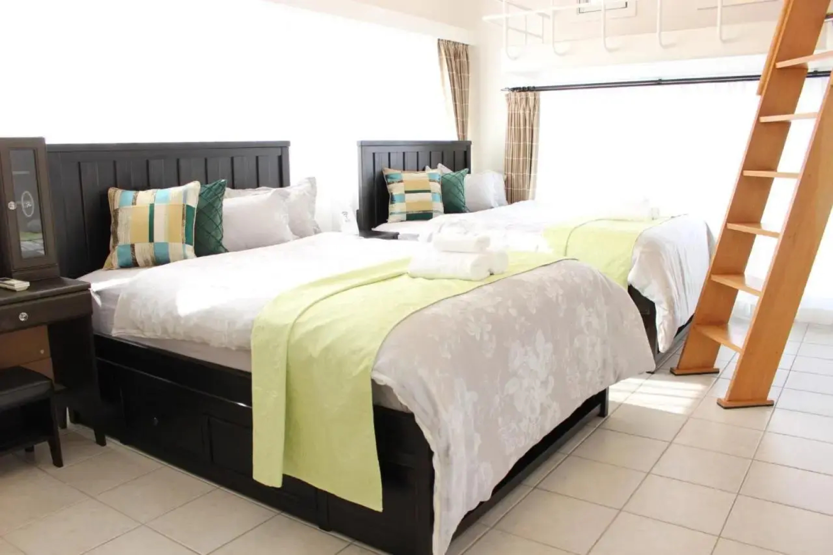 Red Dragon / Vacation Stay 3573