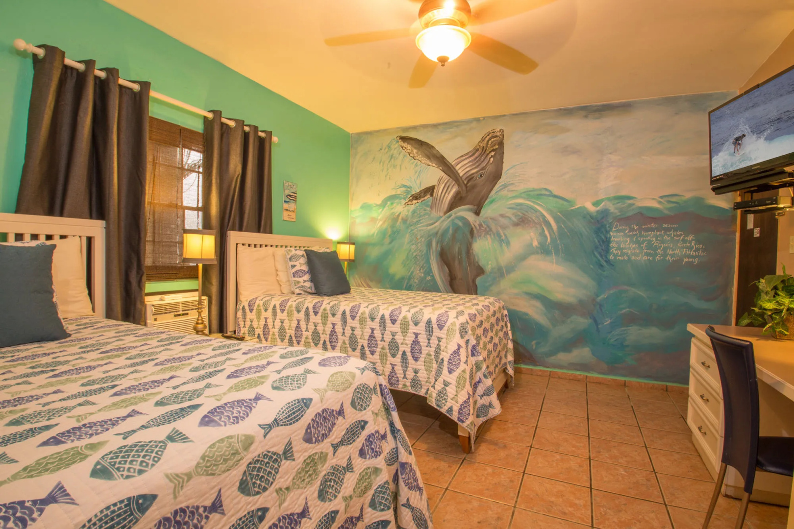 The Lazy Parrot Inn