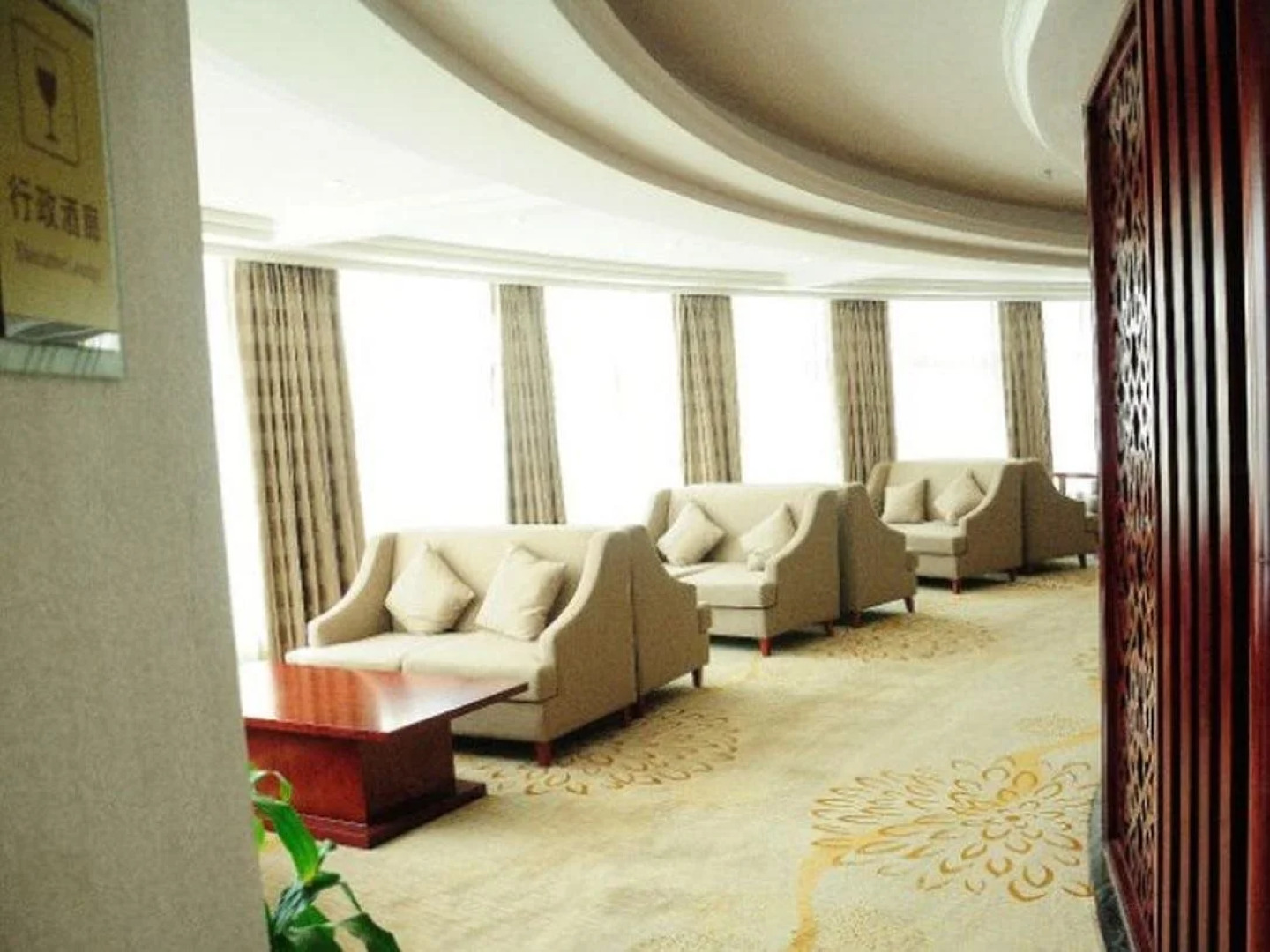 Manhatton Hotel Zhuhai