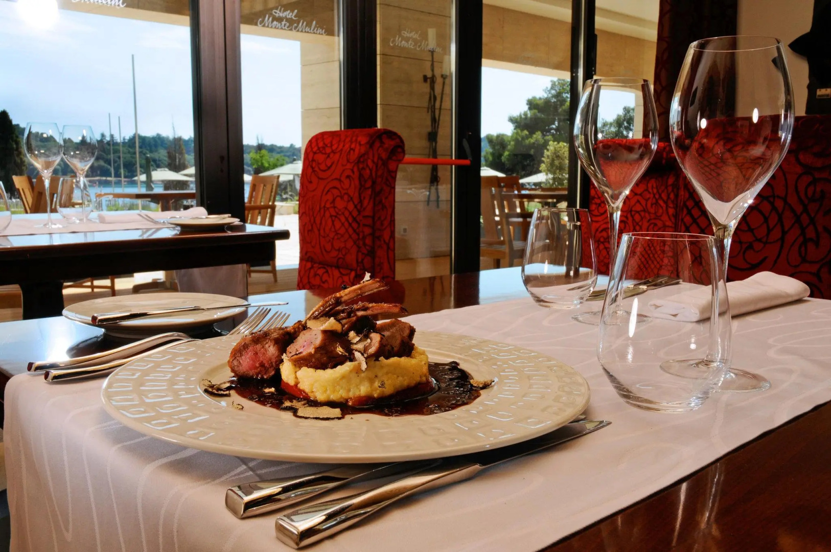 Отель Adults Exclusive Hotel Monte Mulini