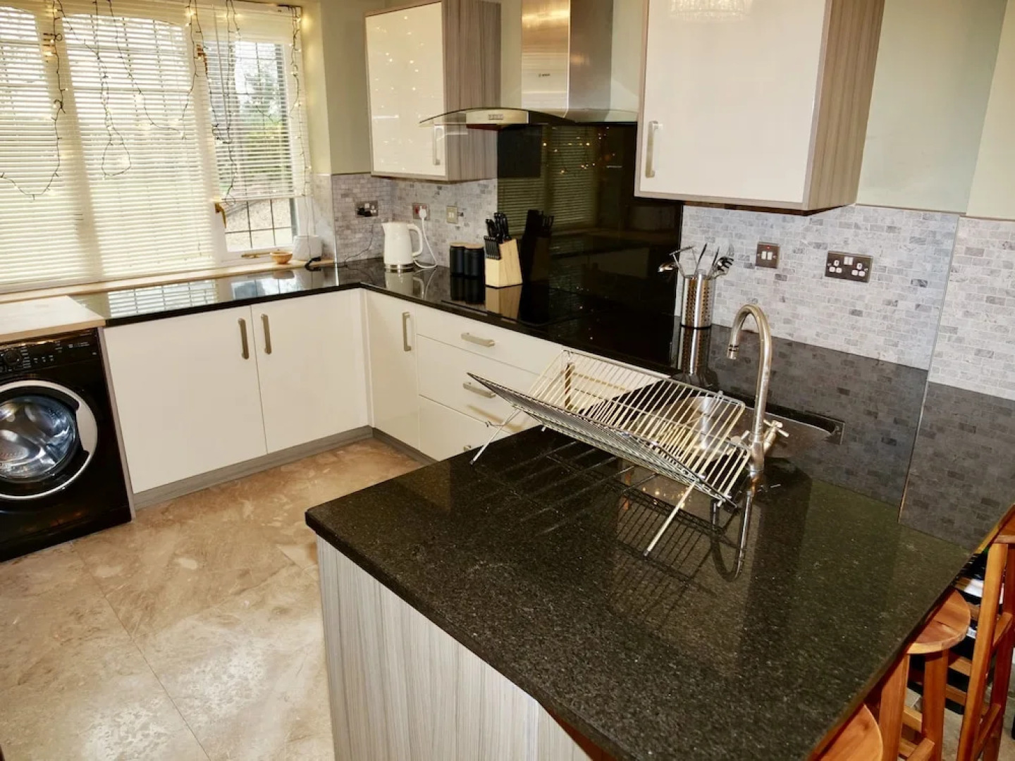 Deluxe 4/5 Bed Hot Tub Cinema Room 15