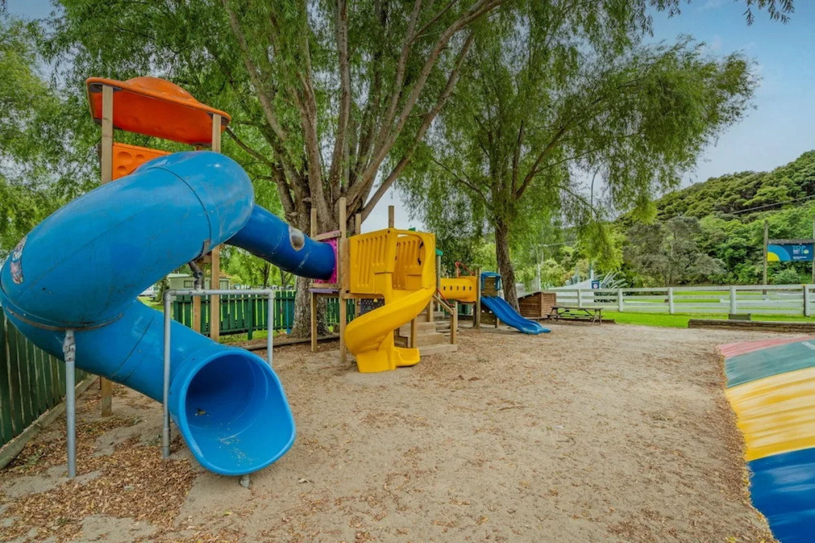 Coromandel Shelly Beach TOP 10 Holiday Park