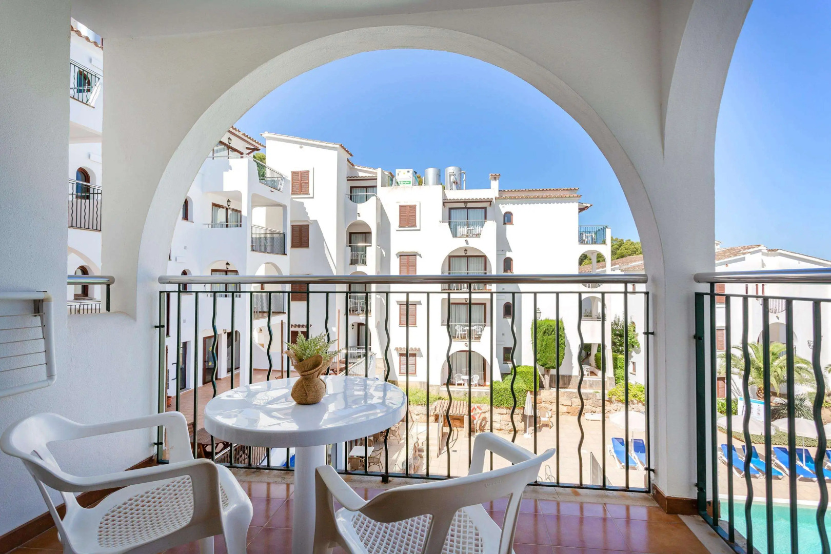 Flipflop Surfing Playa Apartments