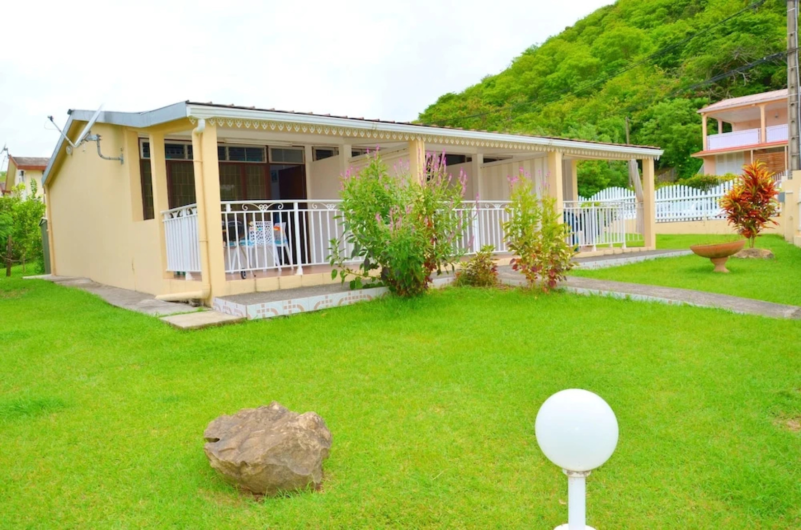 Studio in Saint Anne, With Enclosed Garden and Wifi