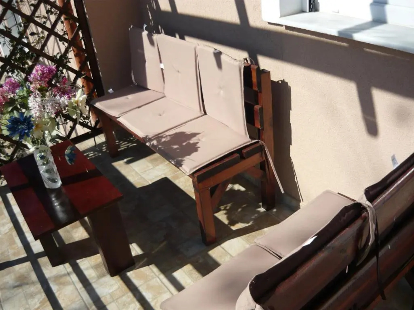 Victory Apartments Hotel