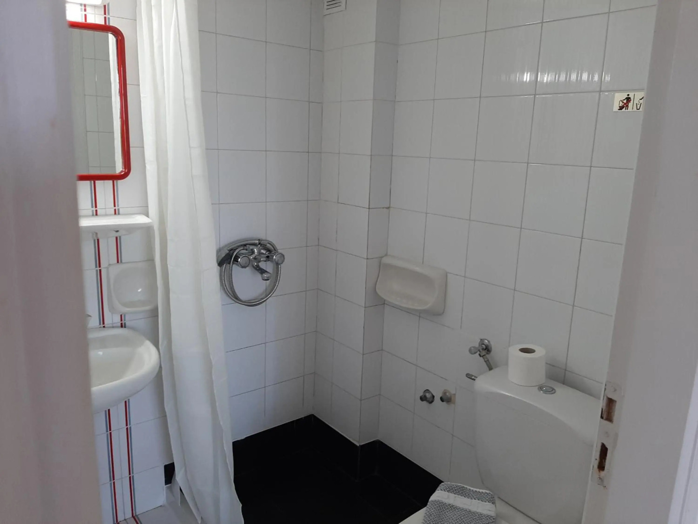 Remi Studios & Apartments