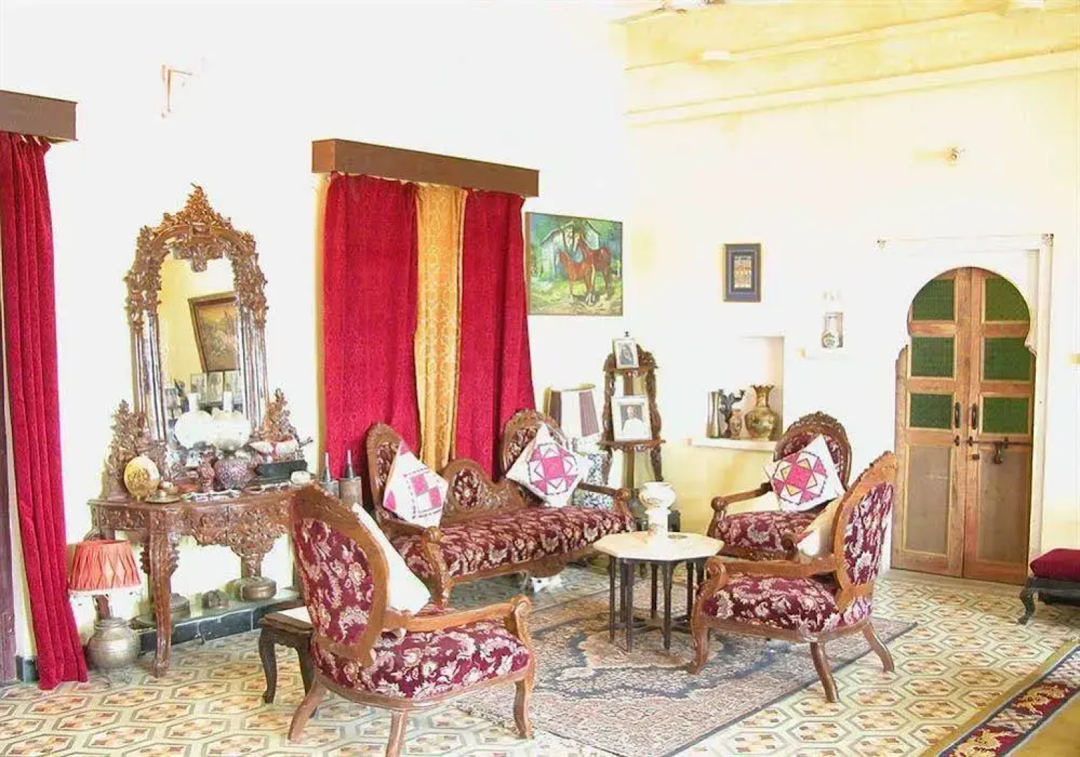 Bassi Fort Palace