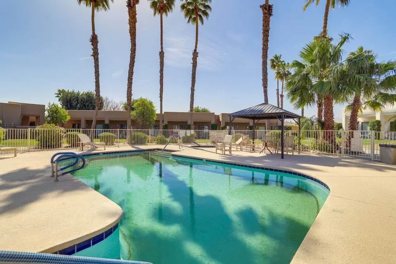 Golf Haven w/ Pool Access - 5 Mi to Palm Springs