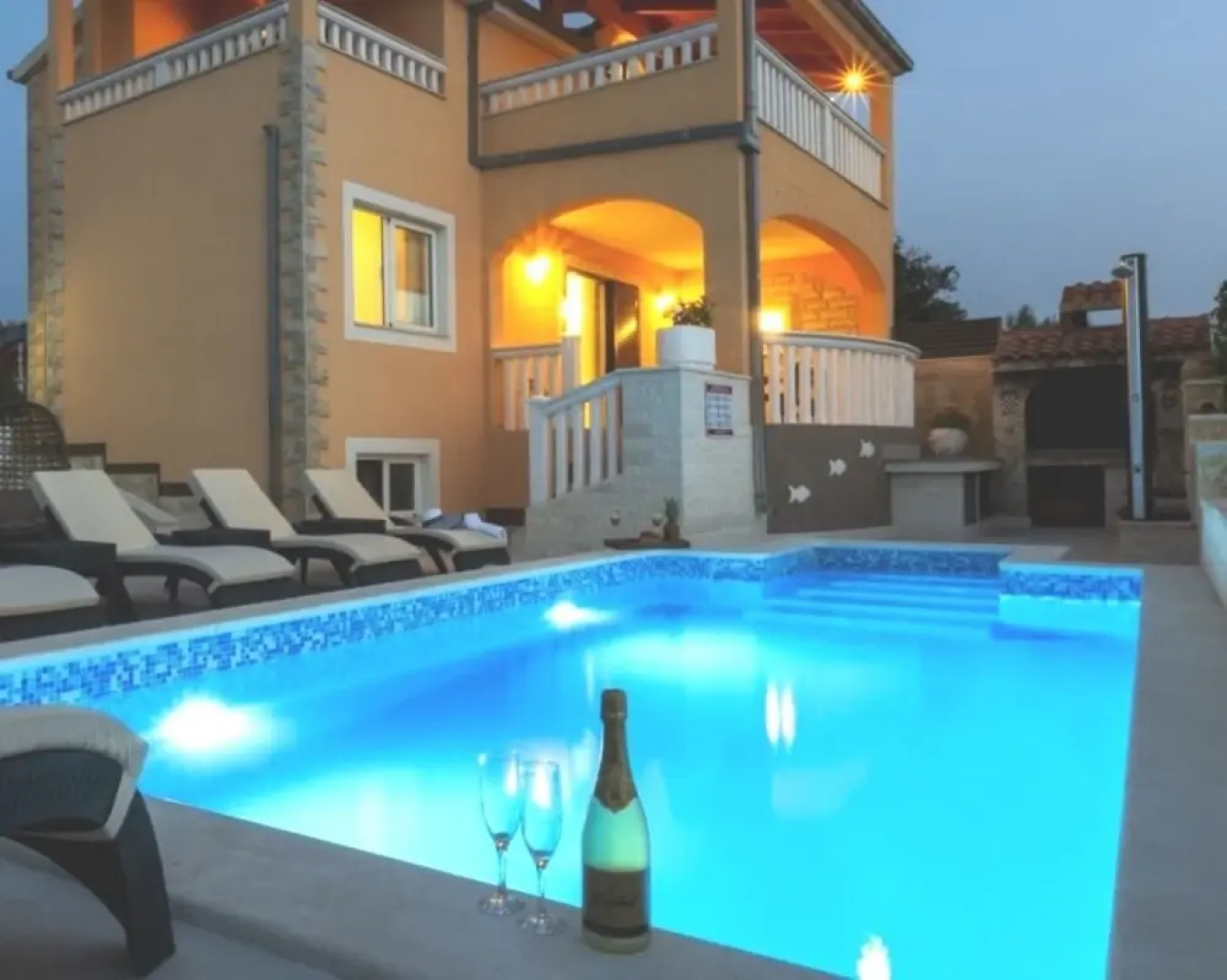 Ante - With Pool & gym - H