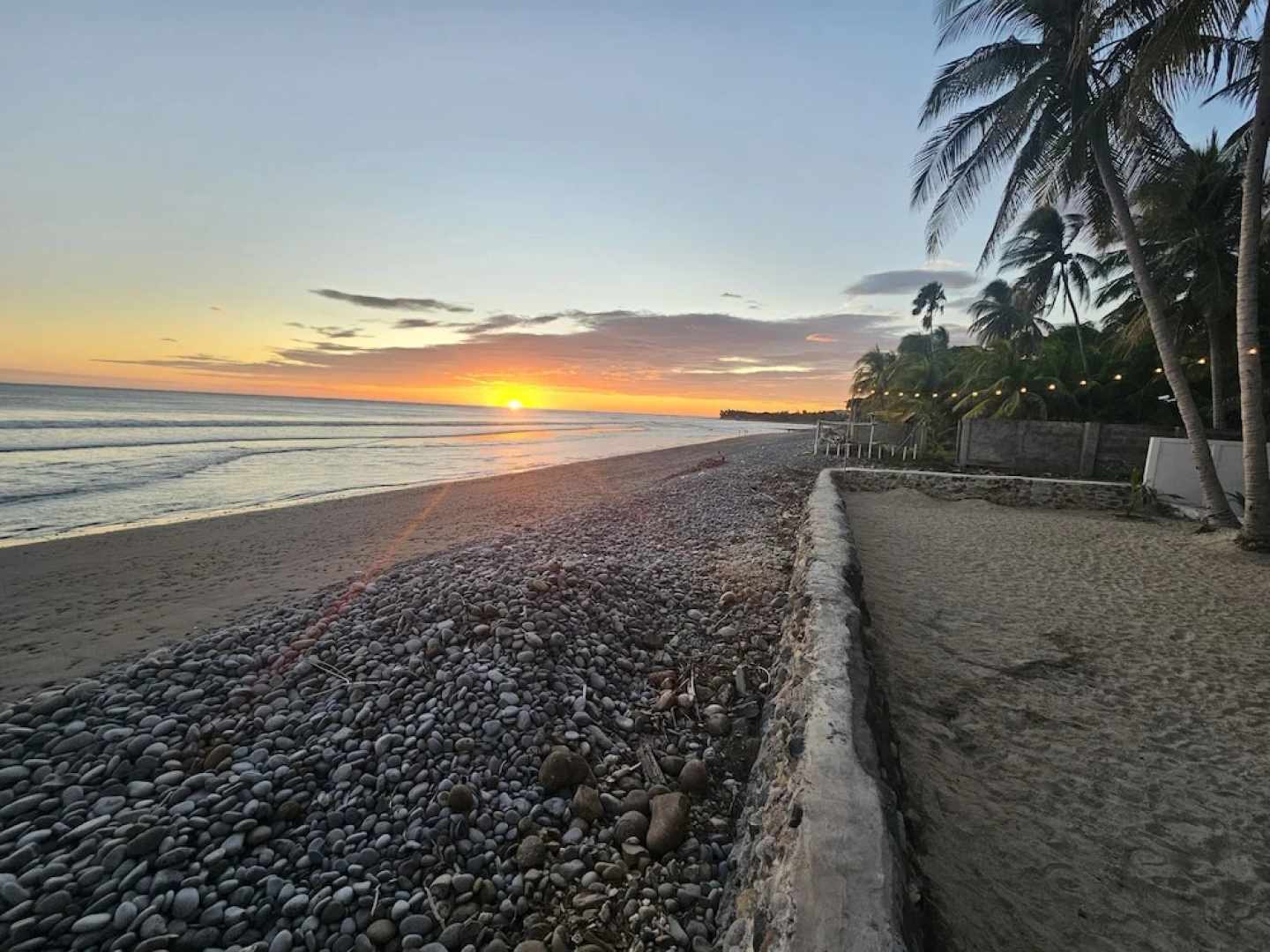 Sunset Surf Villa