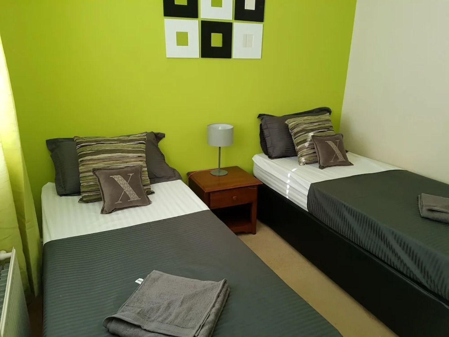 Dragon - Kestrel House 2 Bedroom Home