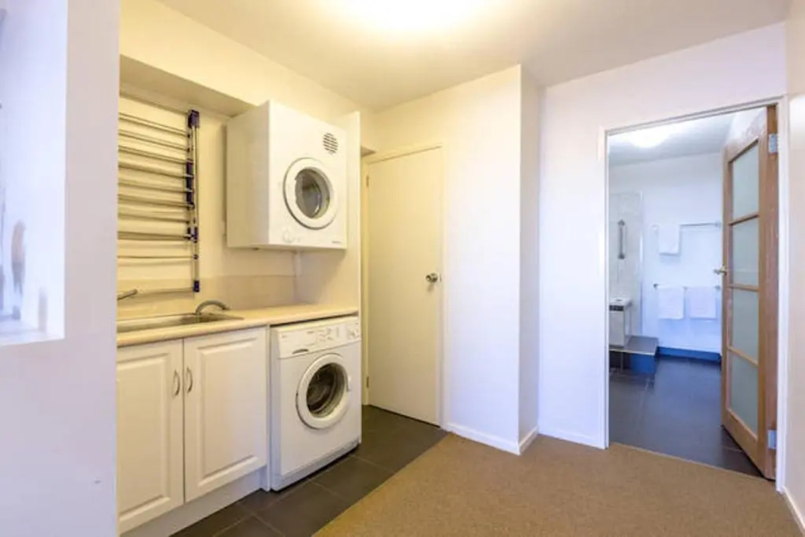 Beachfront Apartment Blackmans Bay