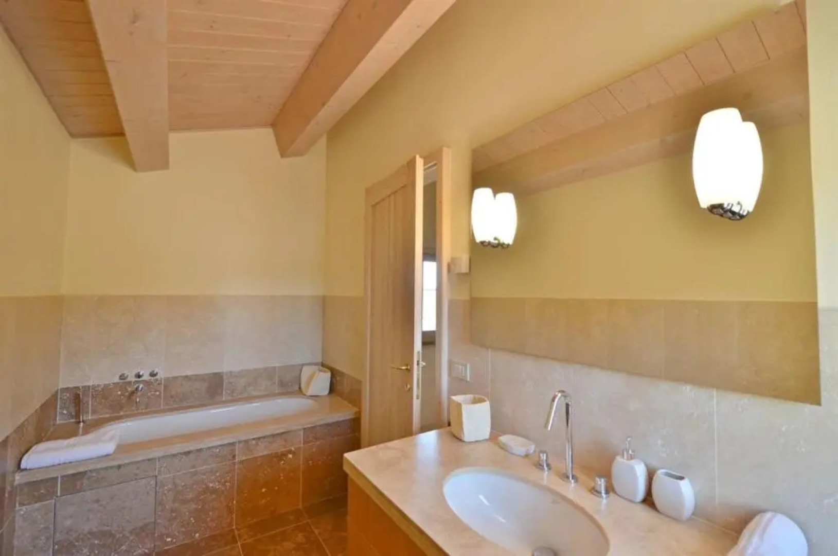 Villa Aquila on two floors - Cignella Resort Tuscany