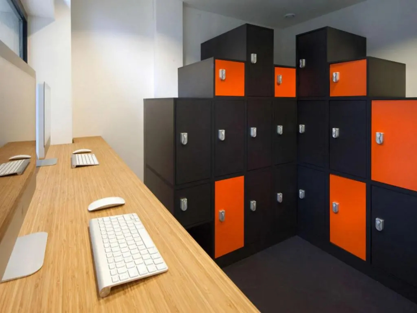 easyHotel Amsterdam City Centre South