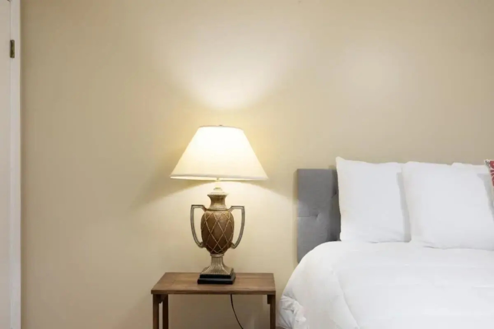 The Monterey Maison-20min N of Downtown, 6BR