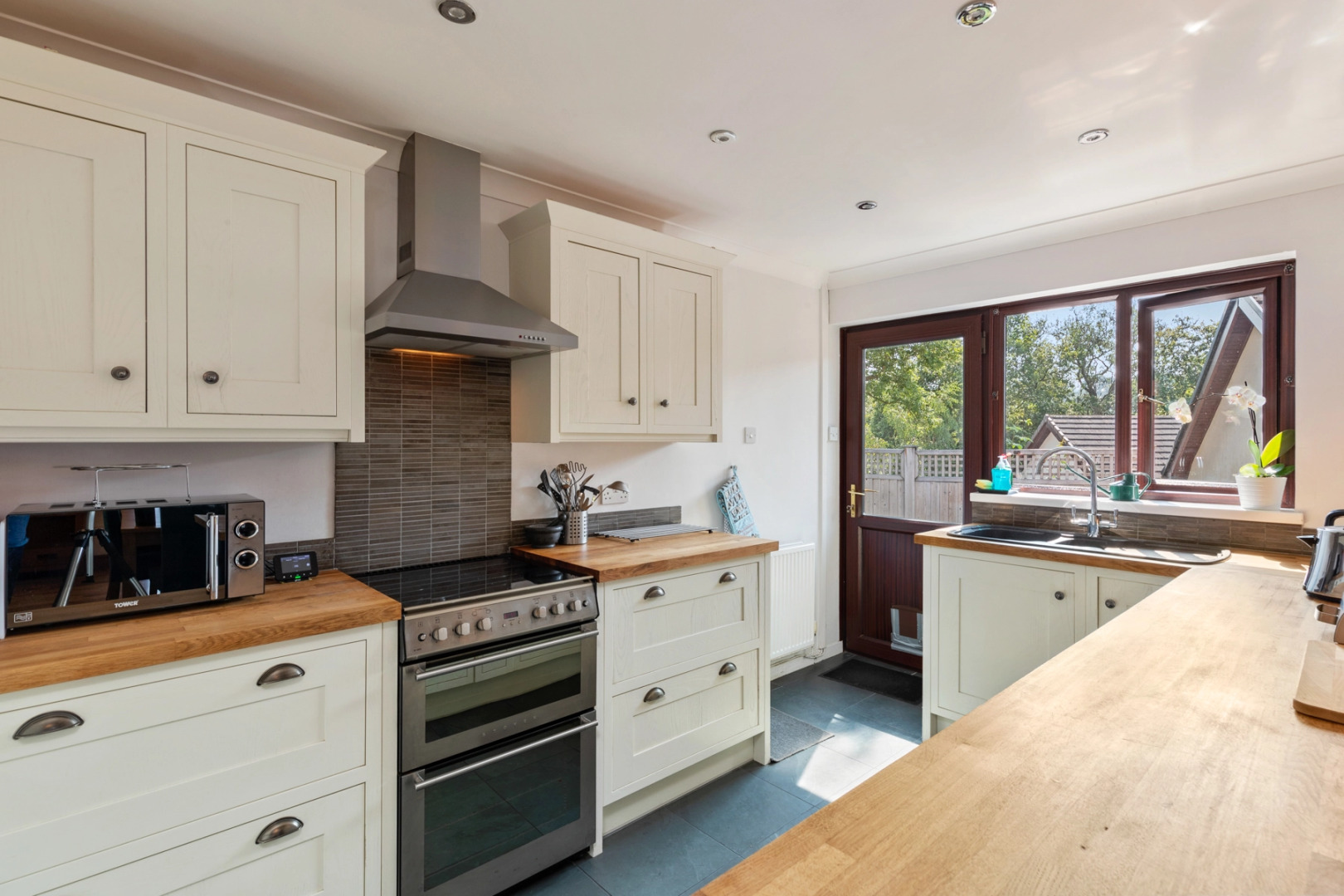 Hafan Heli - Luxury Cottage, Near to Beach, Pet Friendly