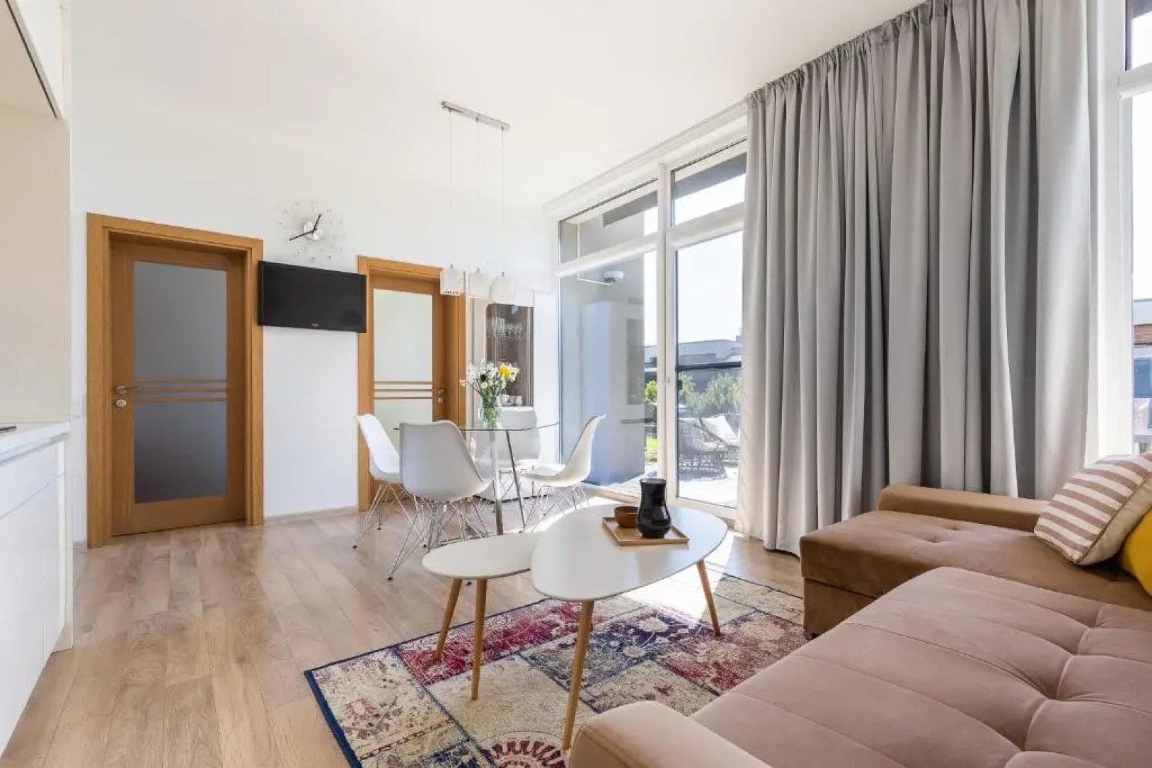 SEA GARDEN house, Kunigiškiai