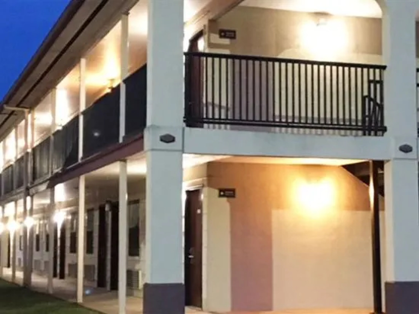 Budget Inn And Suites