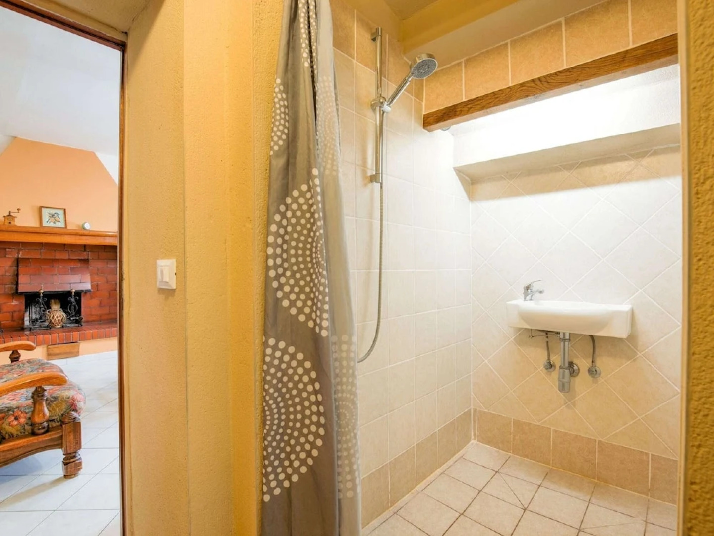 Tuscany Family Country Home