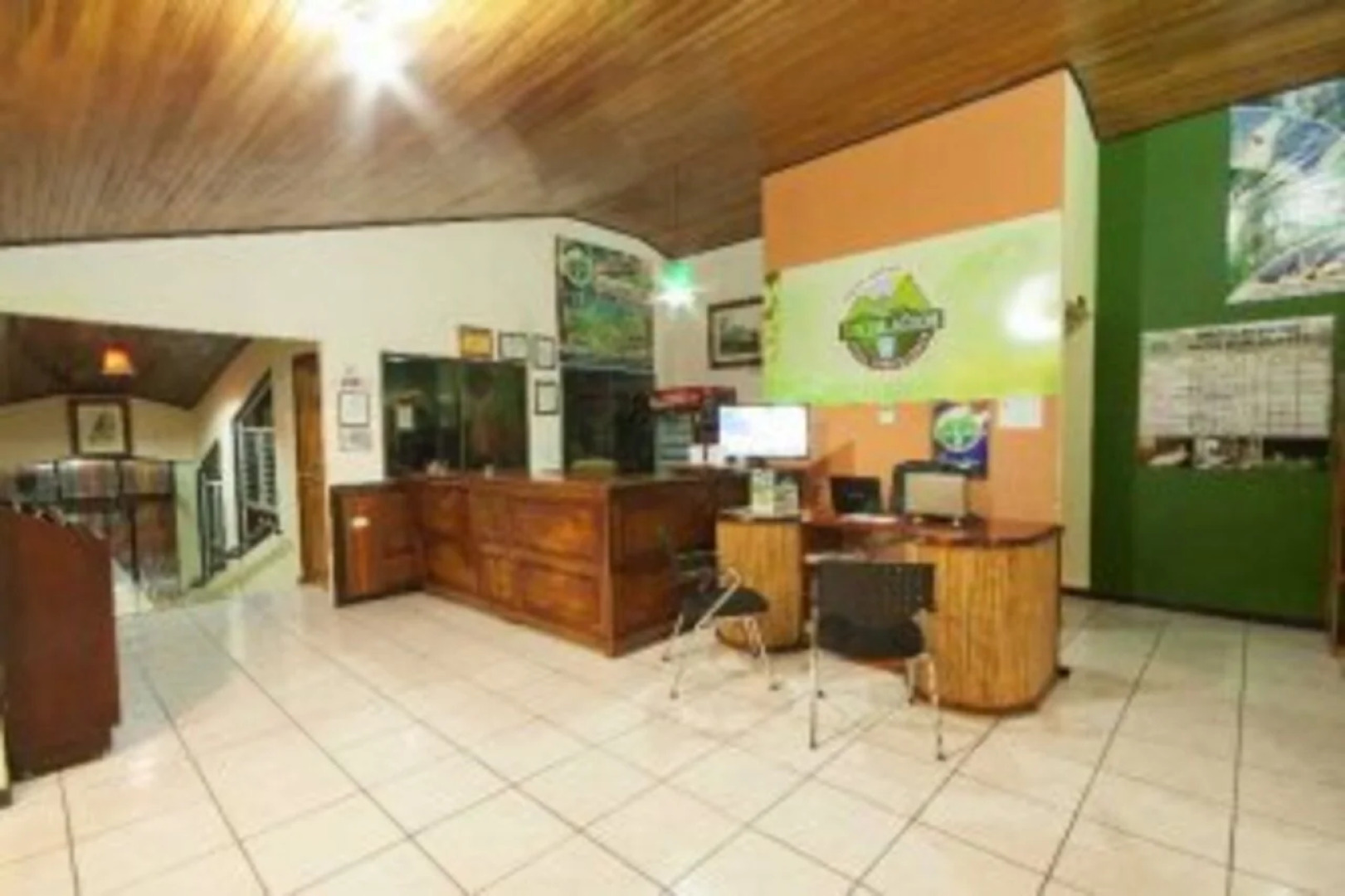 Arenal Waterfall Lodge