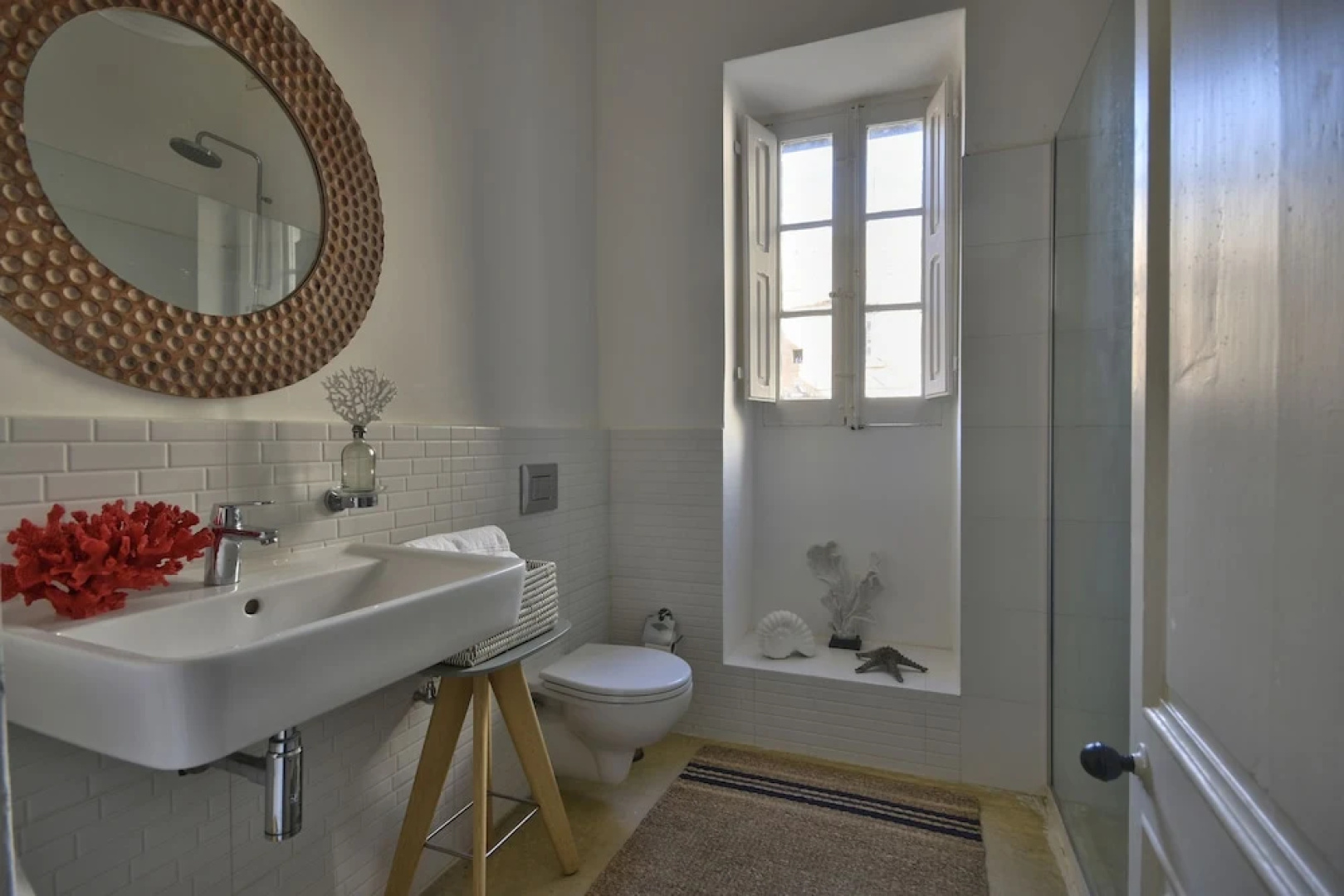 Sea Breeze Apartment