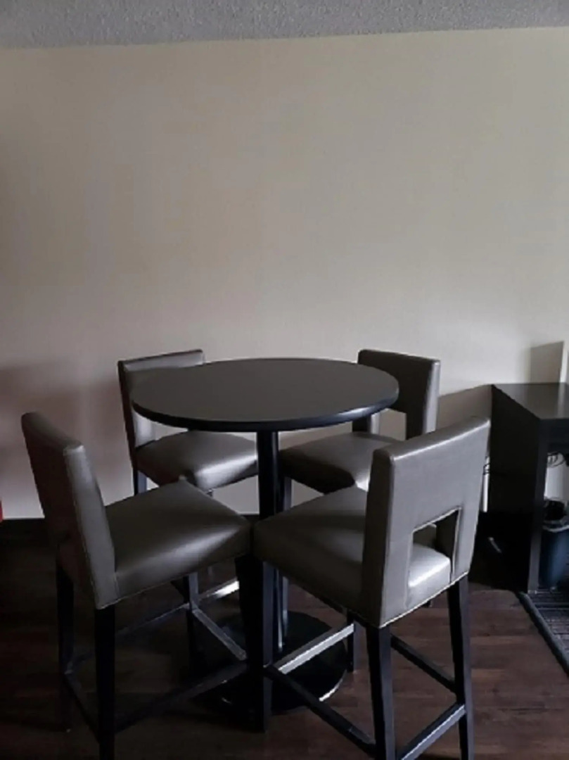 Club - Hotel Nashville Inn & Suites