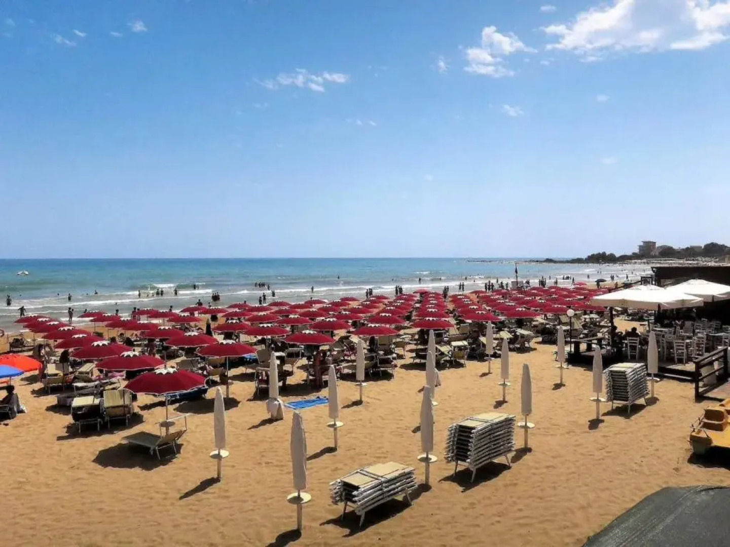 Nuovo Apt in Villa full optional con piscina e veranda vista mare a 500 mt dalla spiaggia della Scala