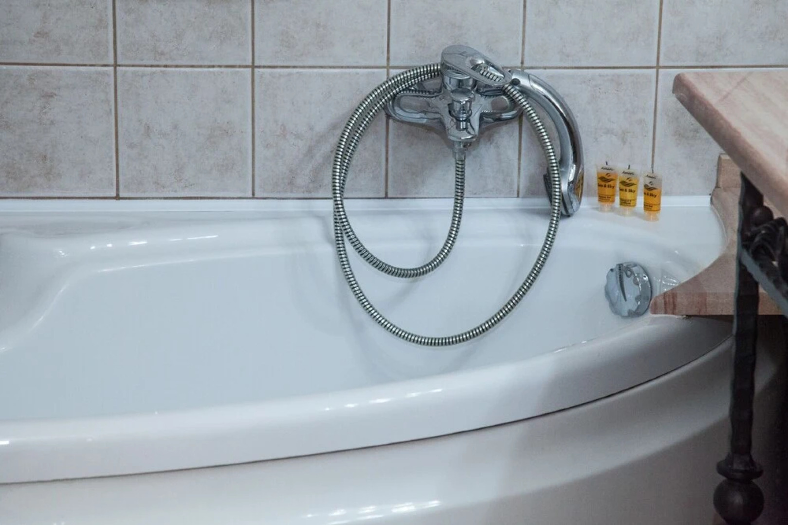 Deluxe 2 Bedroom apt in Petroupoli