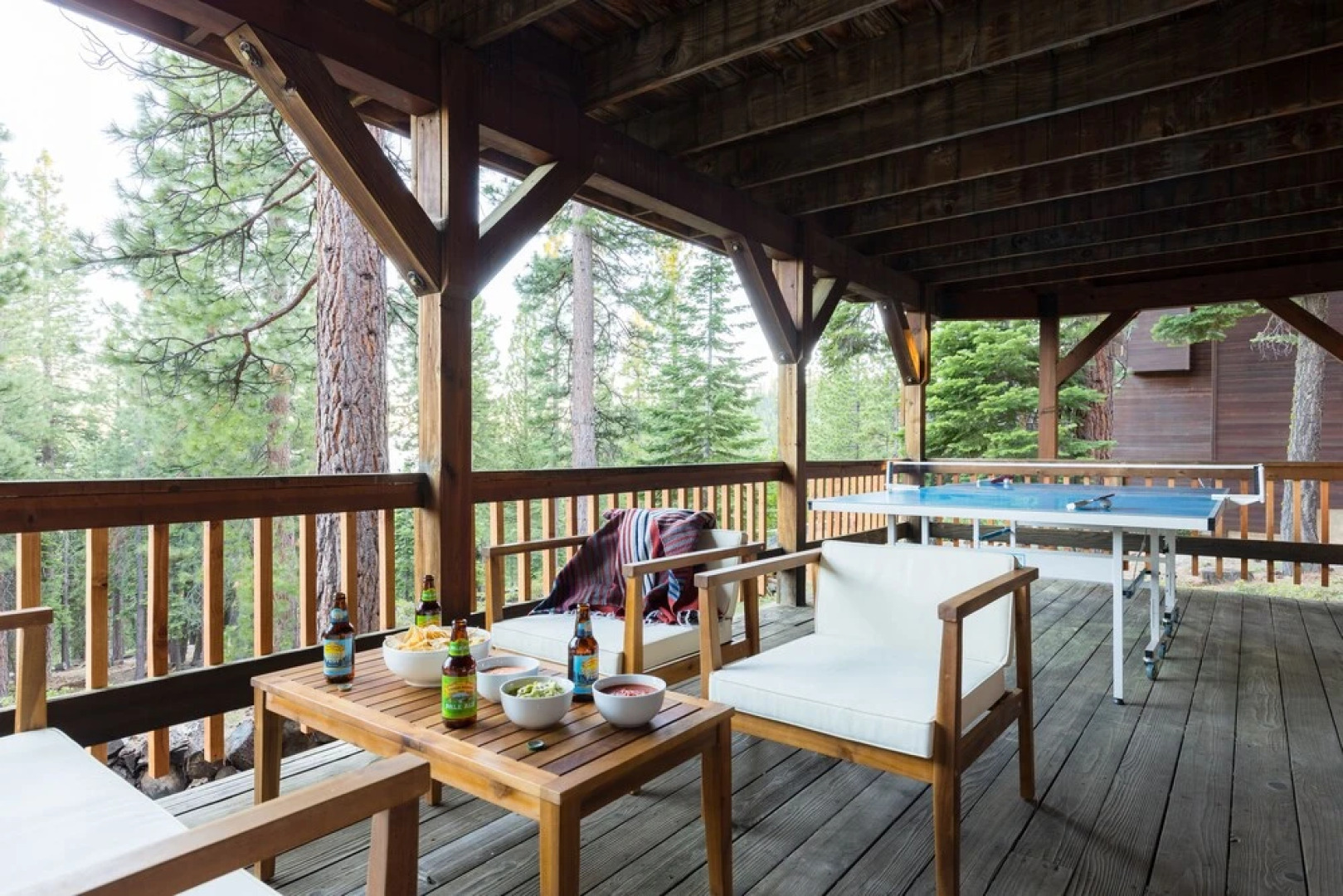 Wildwood by Avantstay Seclusion In The Woods w/ 3 Decks! 15mins From Nrthstar!