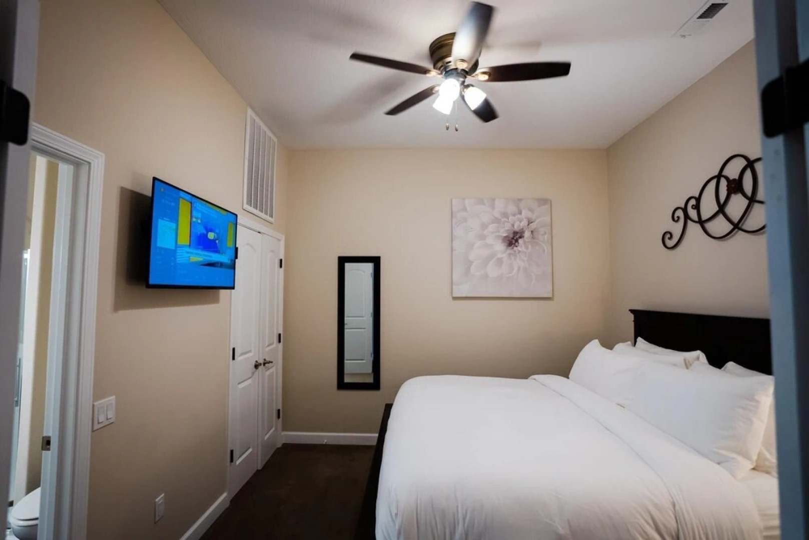 1 Bedroom Lake View Villa - Unit 408