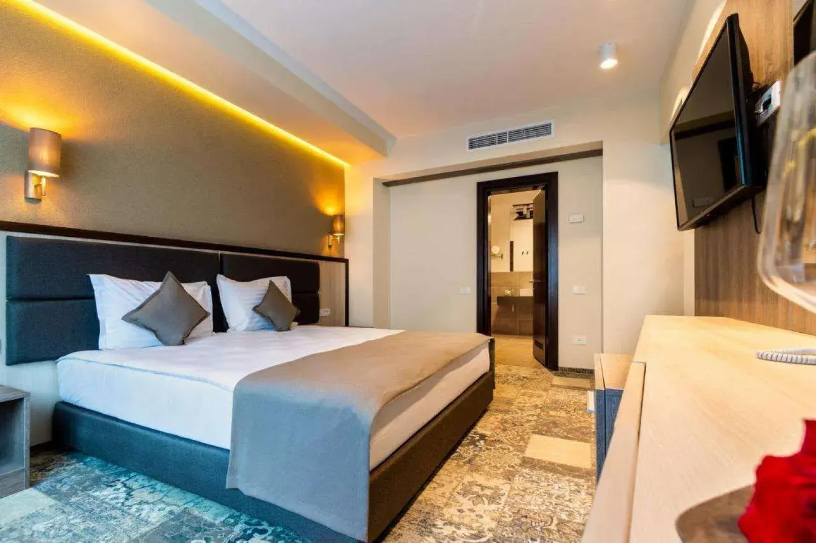 Hotel Izvoare Caciulata