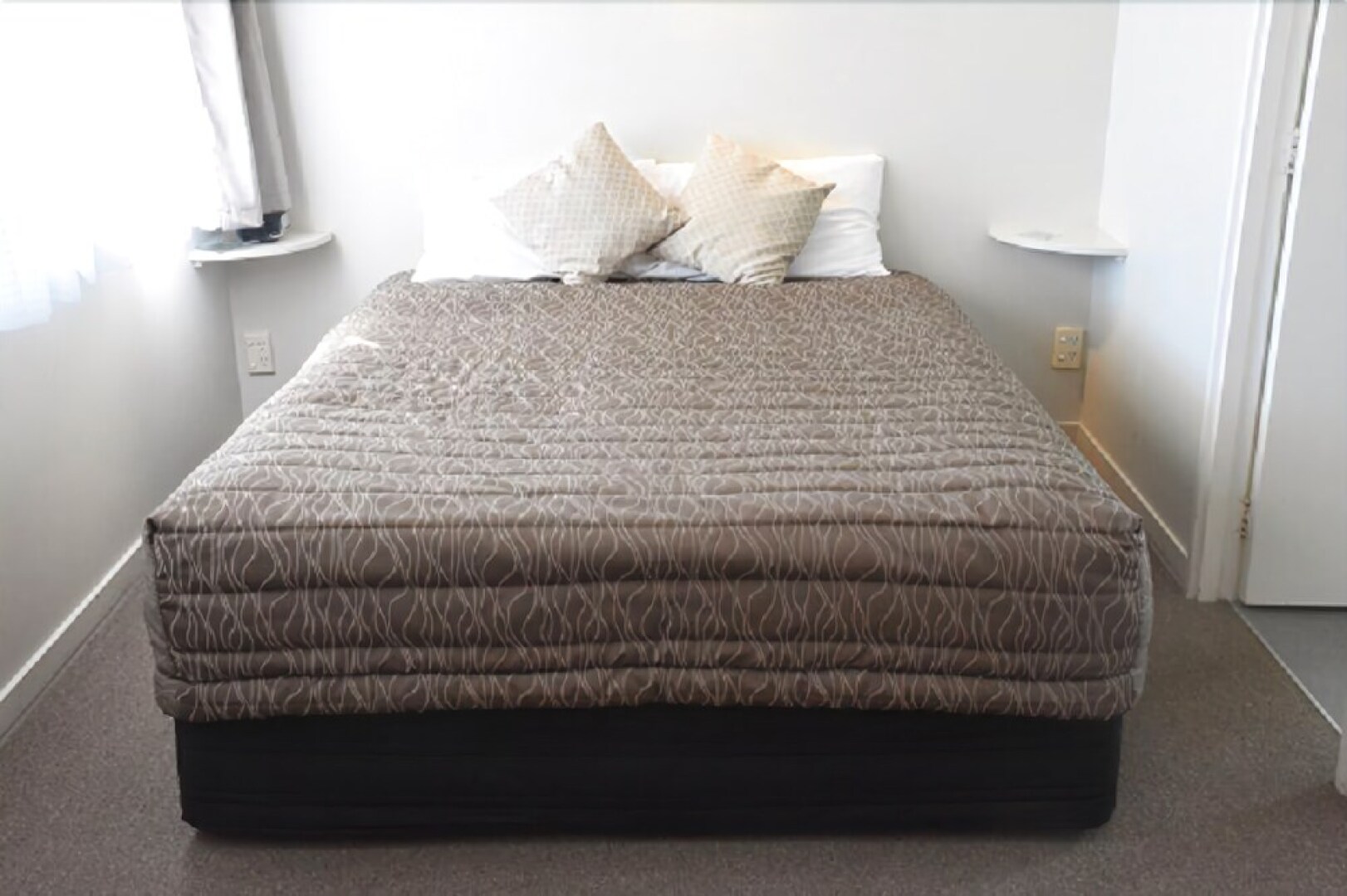 Featherston Motels And Camping