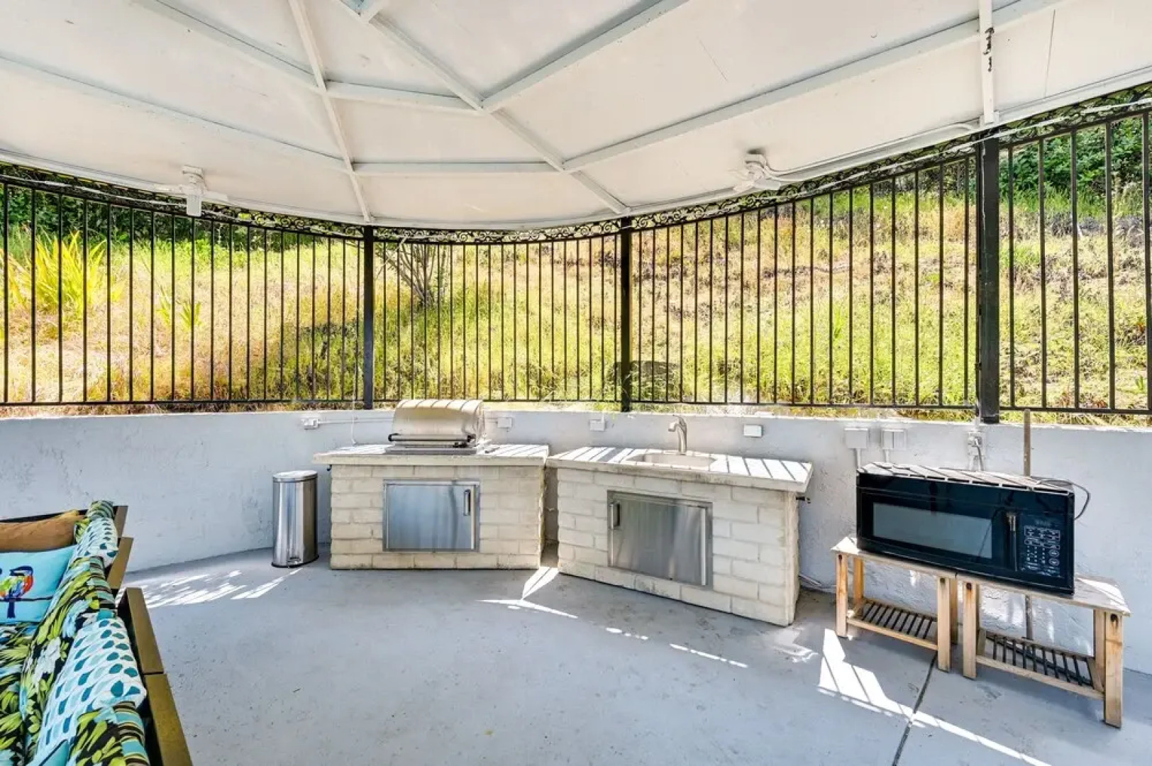 El Cajon Home w/ Pool & Views: 15 Mi to San Diego!