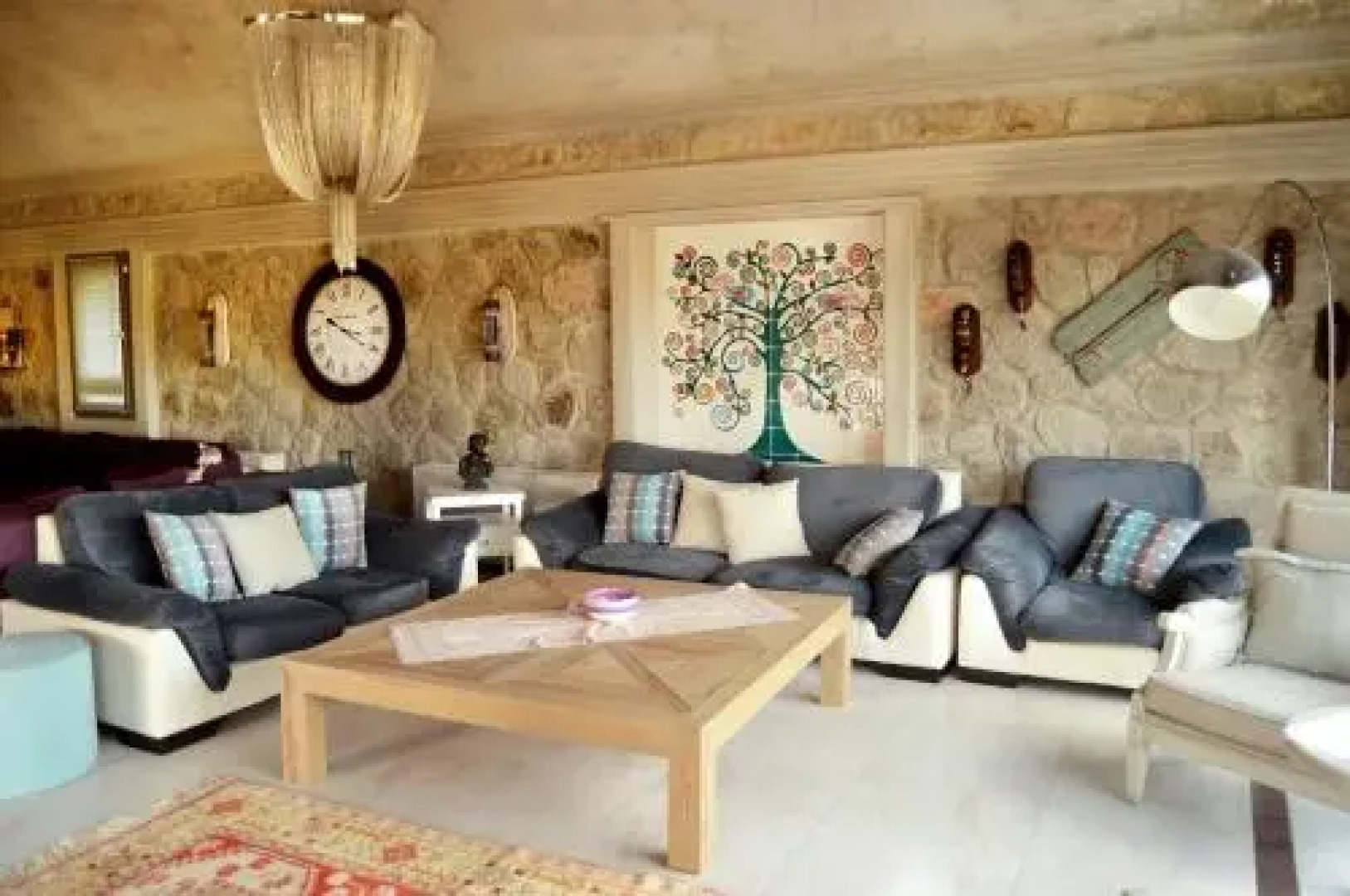 Important Group BD410 Luxury Villa in Ortakent