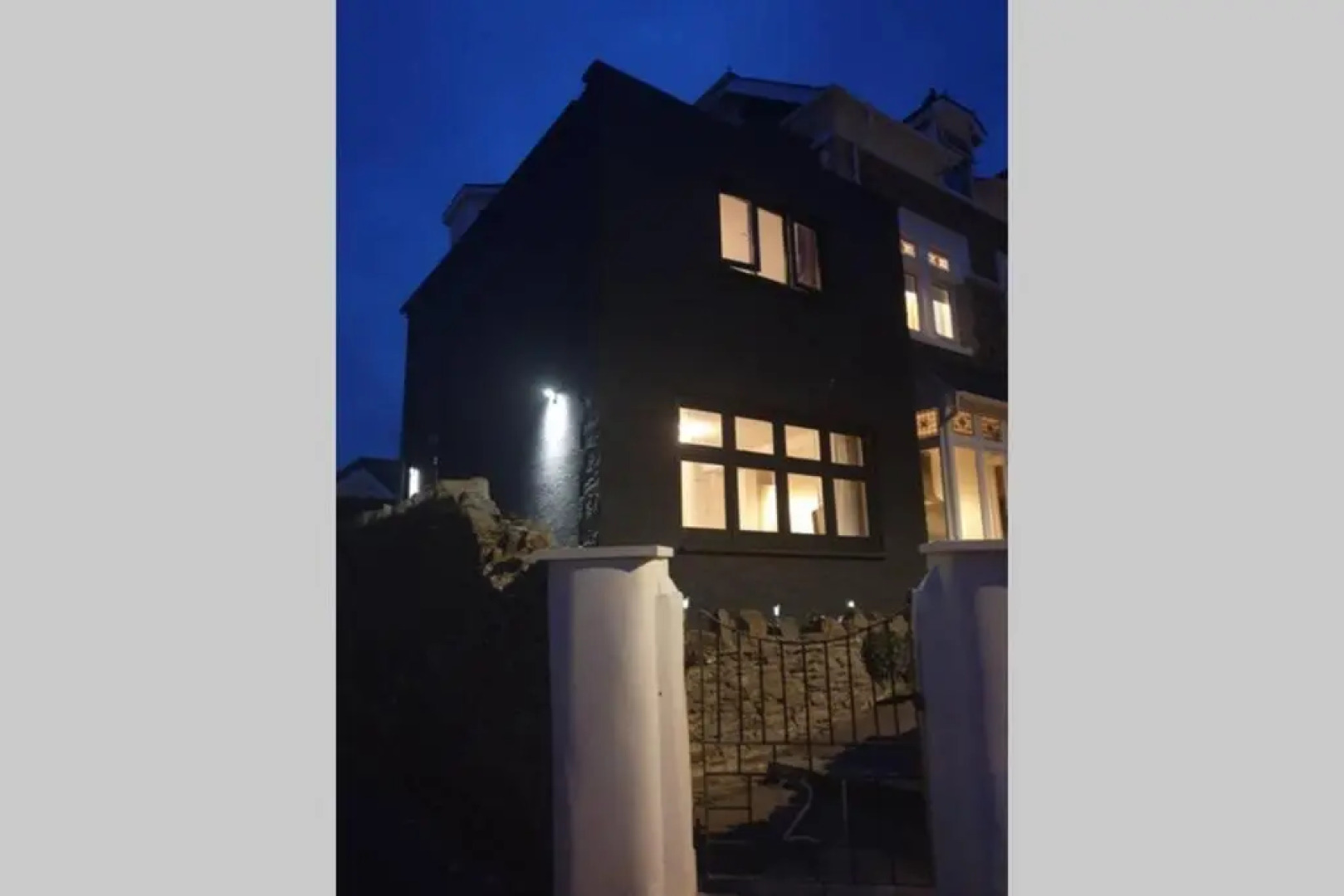 The Cube at No. 21. Modern & Stylish Getaway.