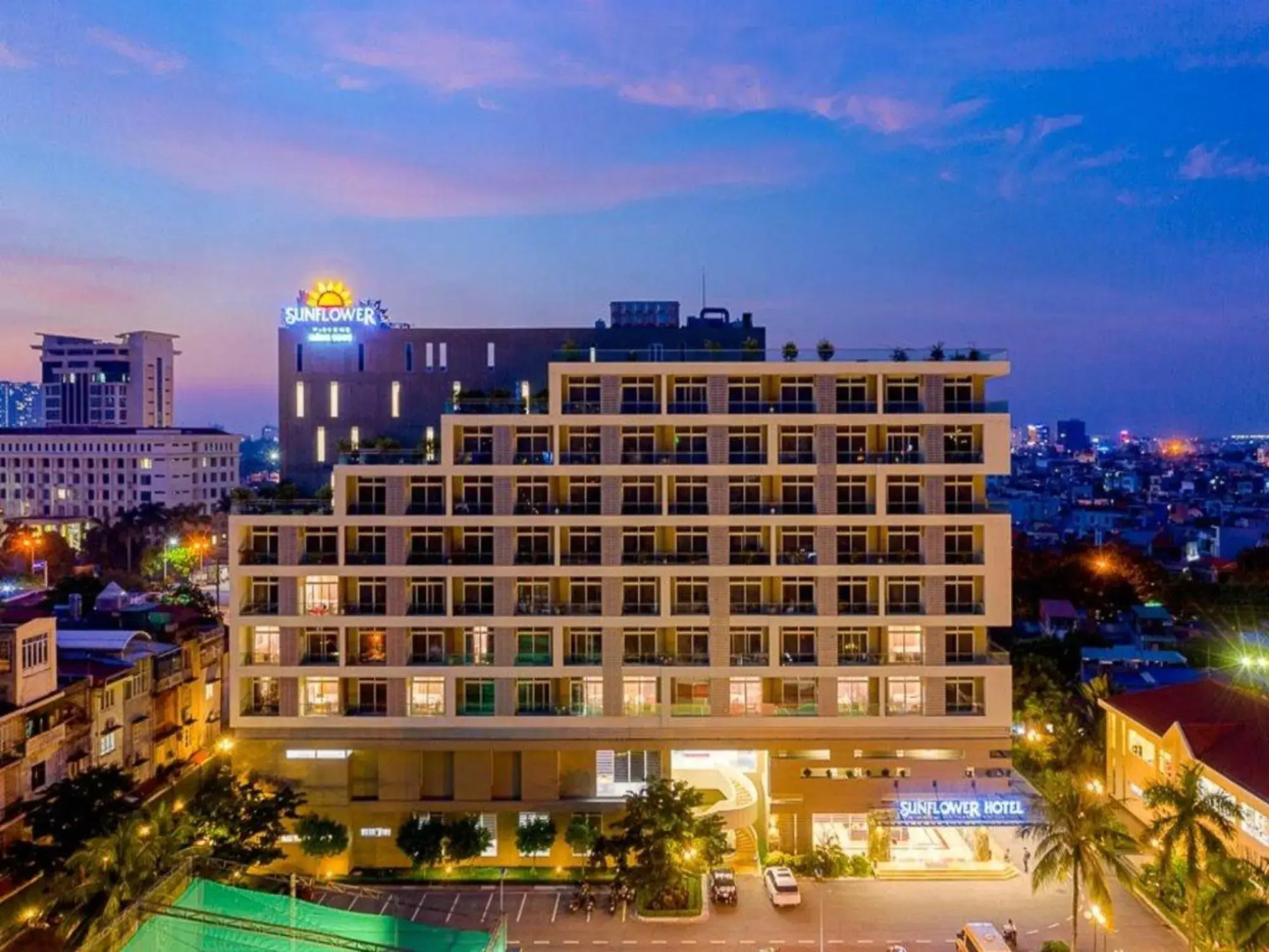 Sunflower International Village