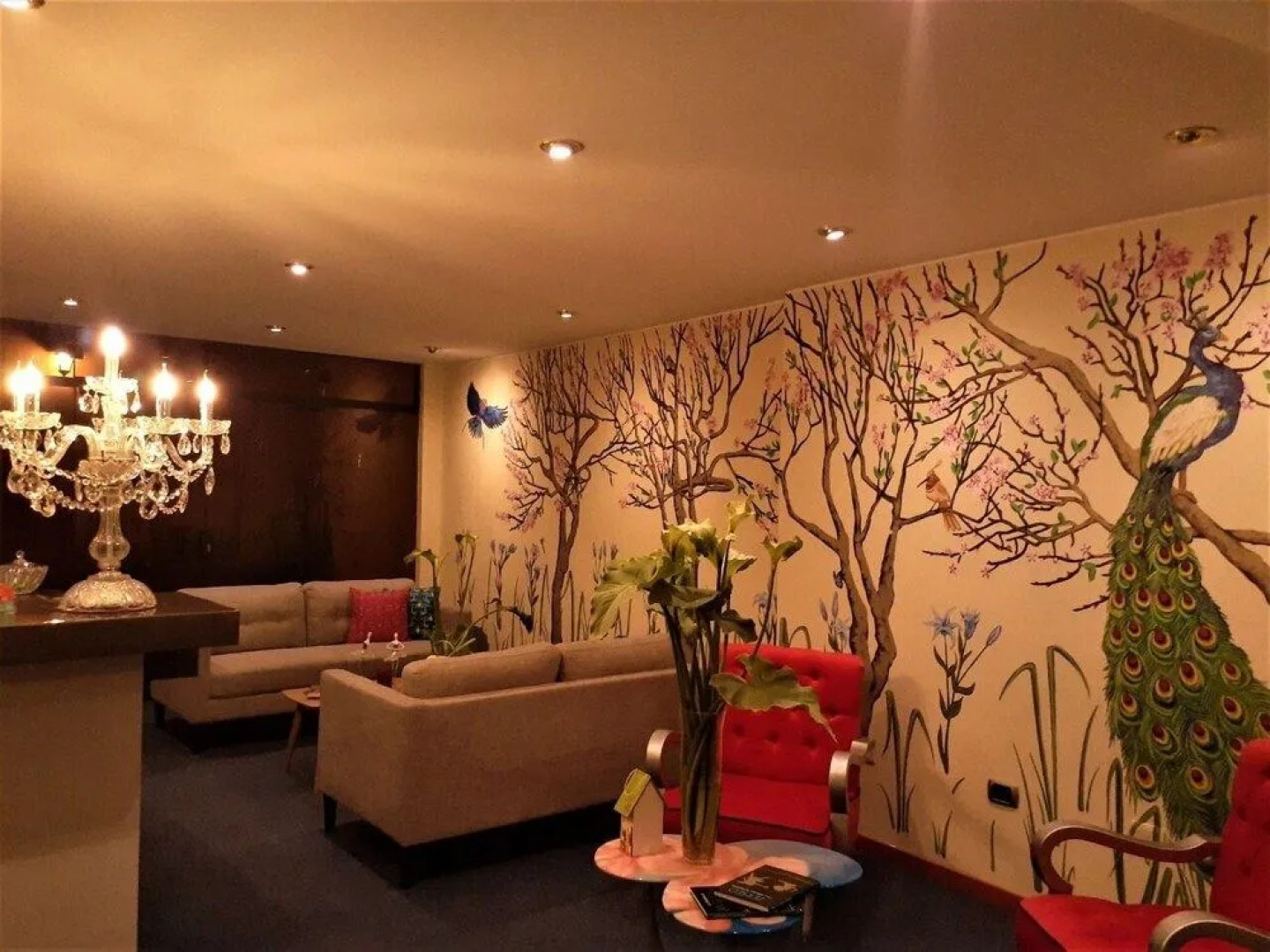 Hermes 205 Life Style