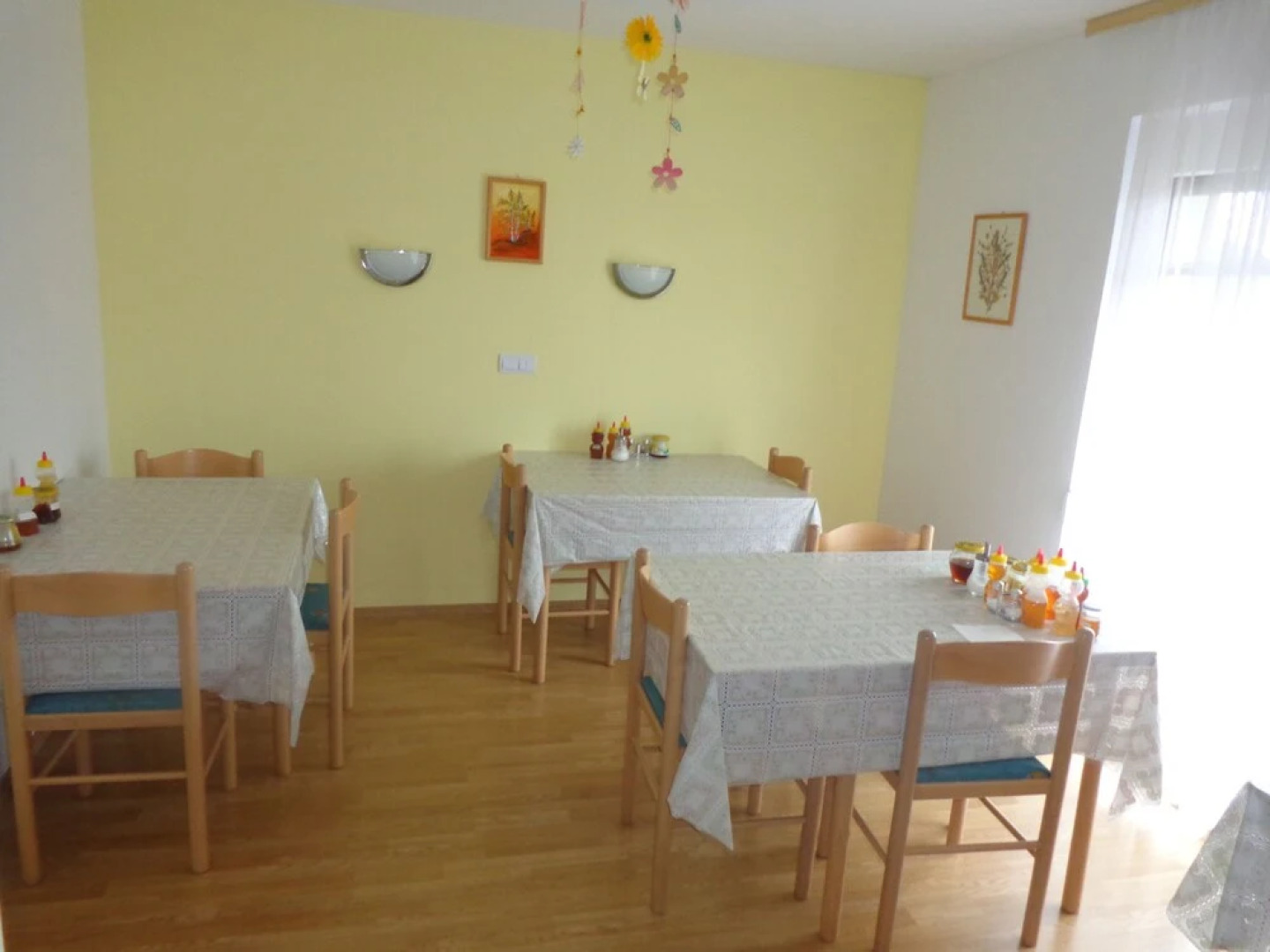 Tourist farm and beekeeping Salamun