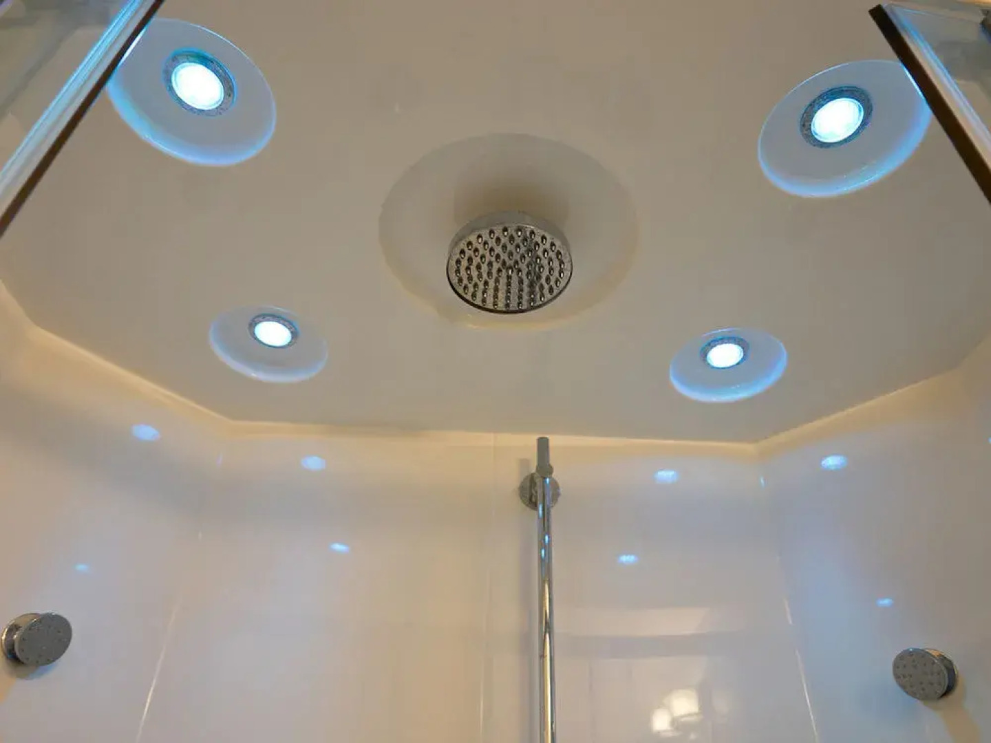 Modern 1Br in Norquay Village by Sonder