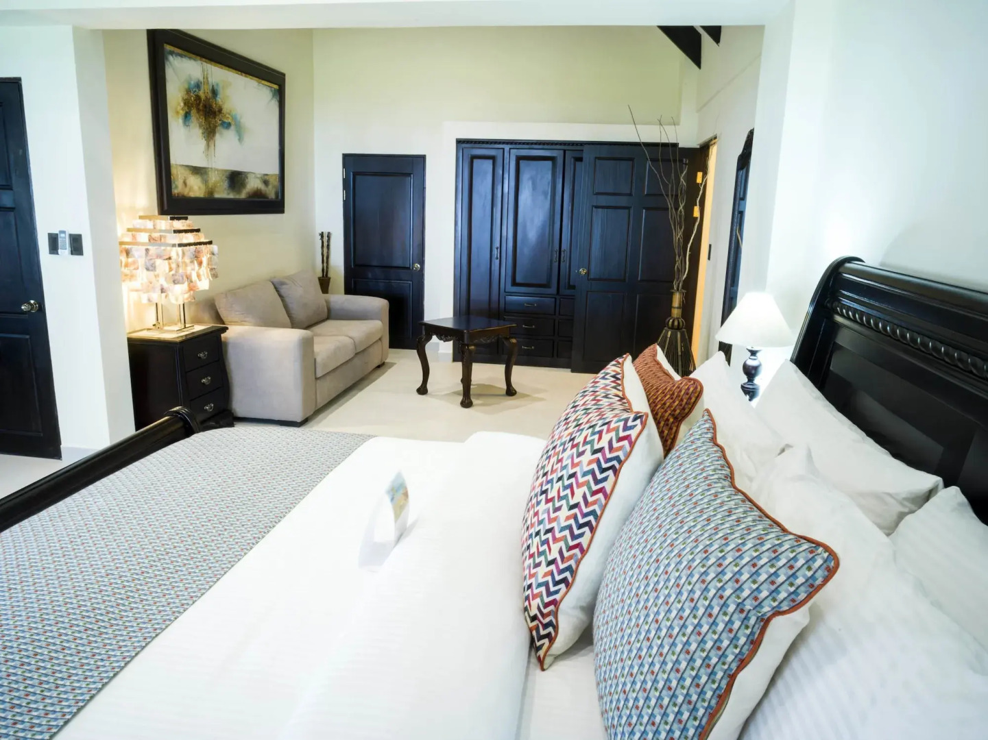 Sunset Del Mar Resort