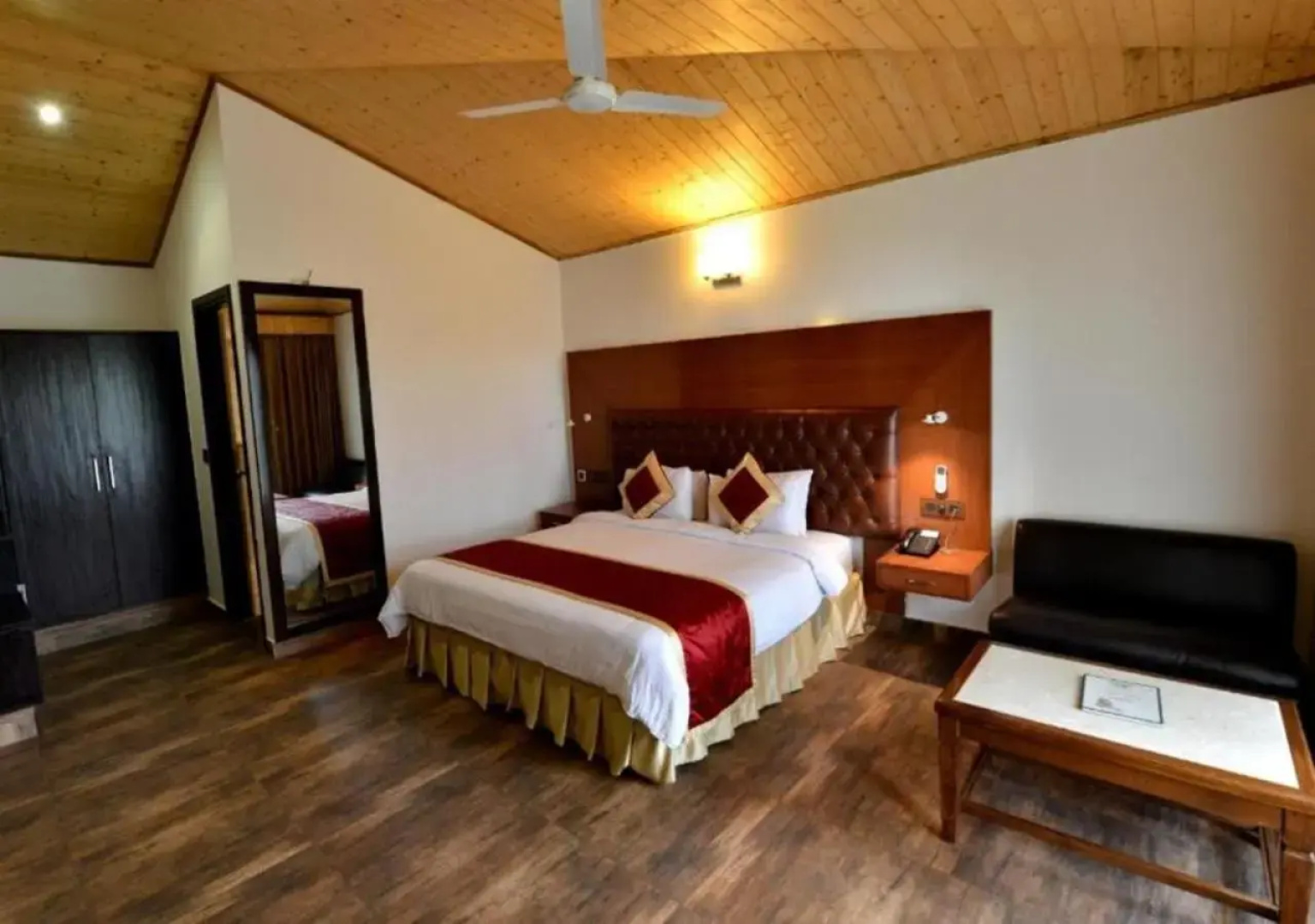 Kasauli Hills Resort