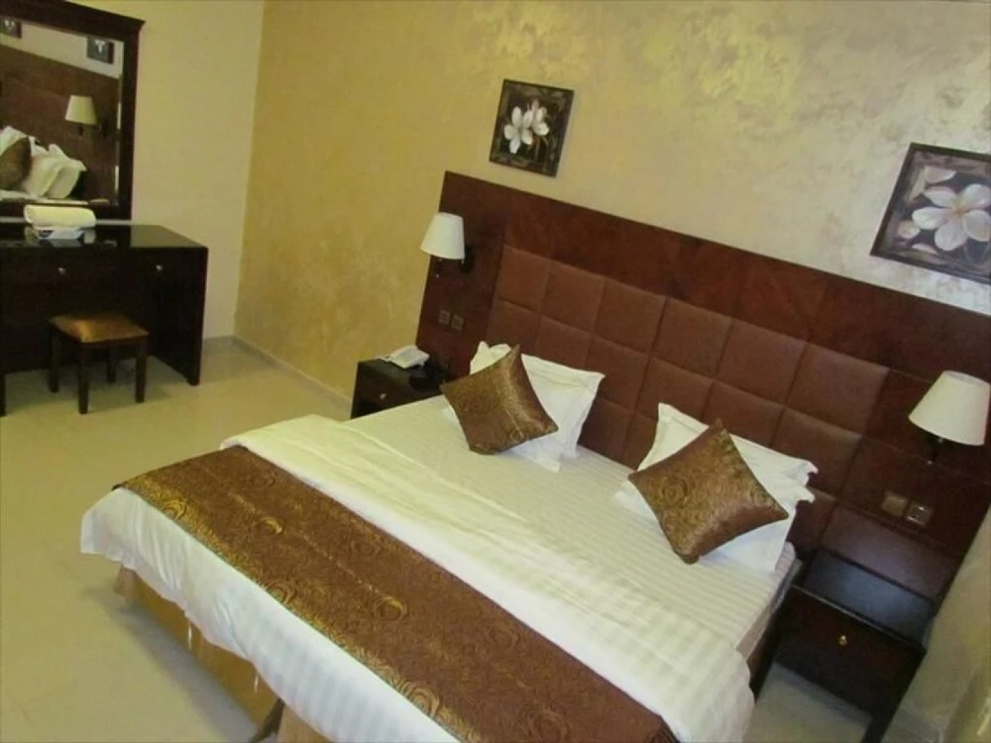 Happy Beach Hotel Apartments - Al Hamra