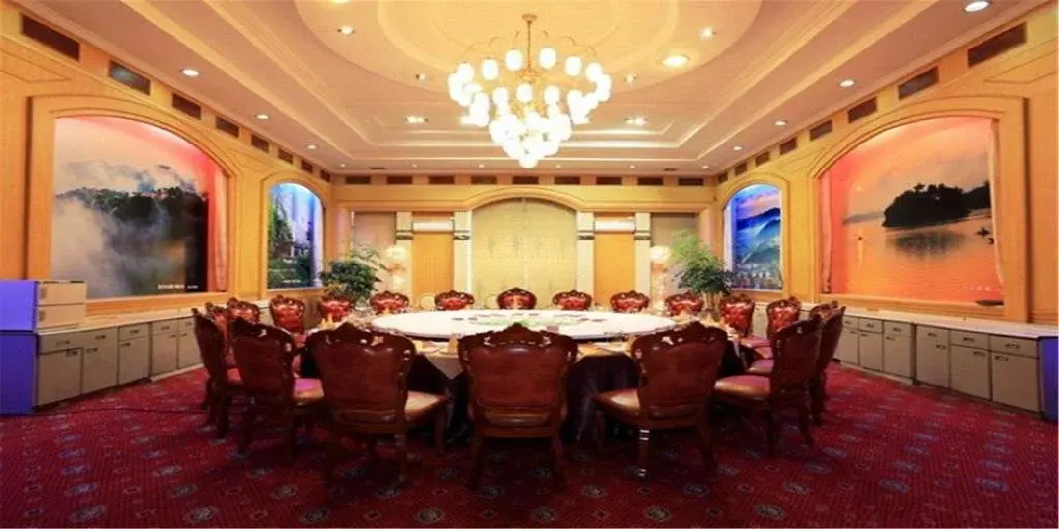 Shihe Hotel Xinyang