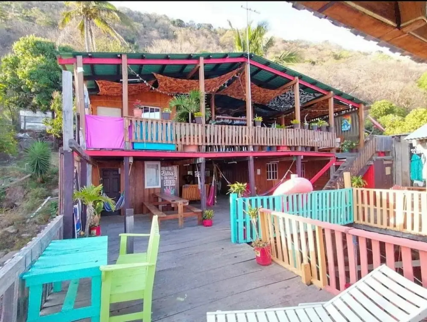 Hostal & Restaurante Bar Xtream