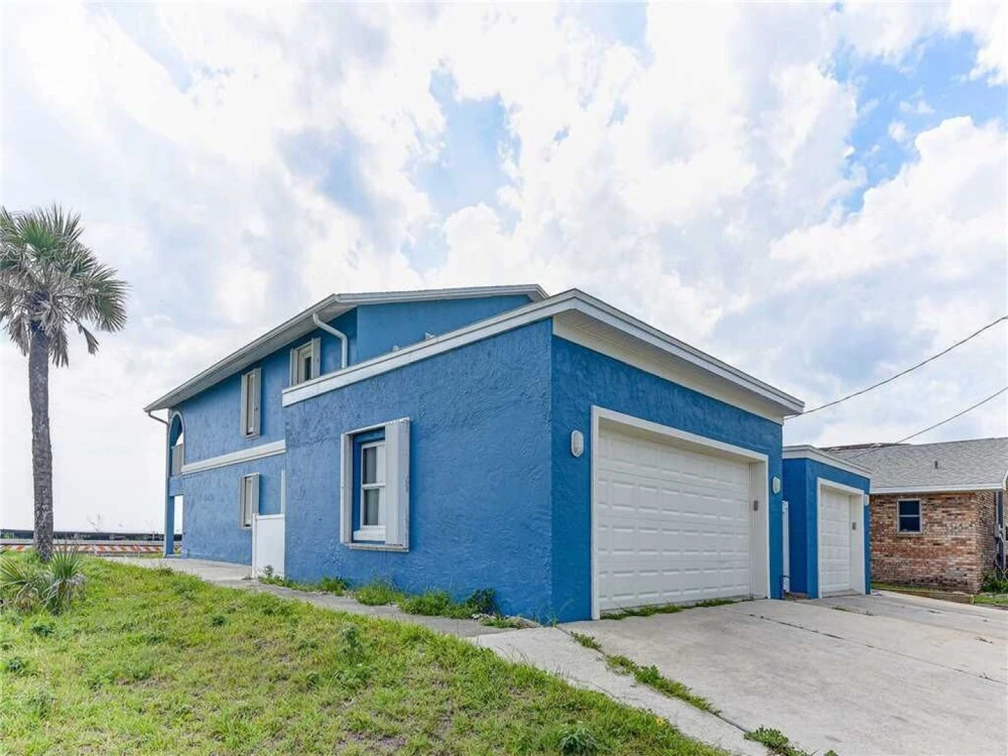 Island Retreat, Beach Front, 4 Bedrooms, Sleeps 12