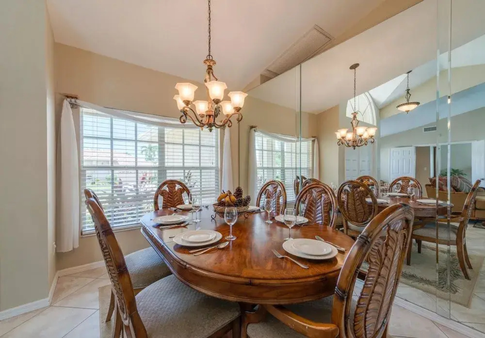 1130 Lighthouse Court