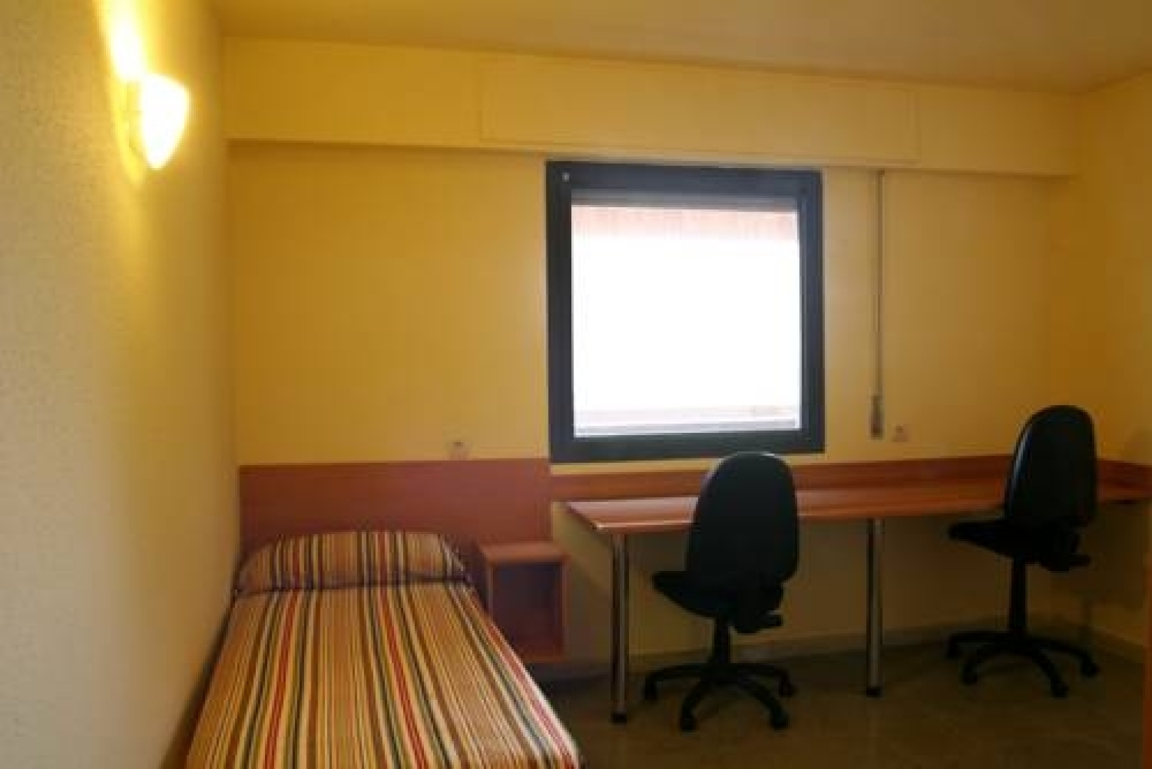 Vila Universitaria UAB Campus