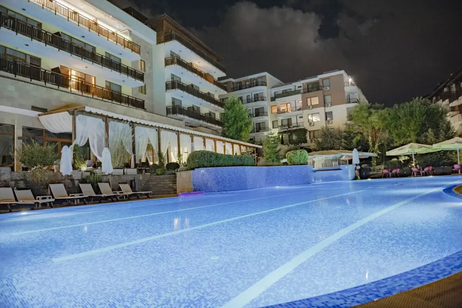 Menada Garden of Eden