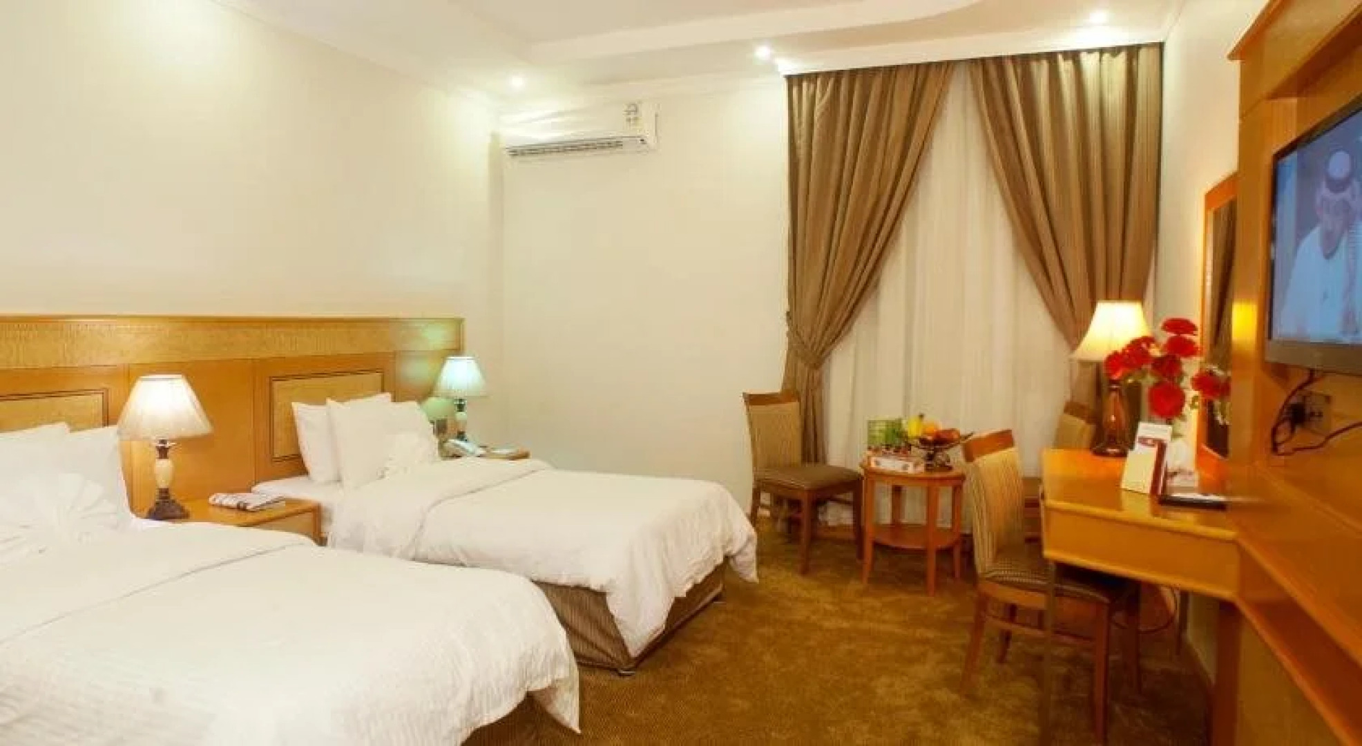 Al Mahmal Palestin Hotel