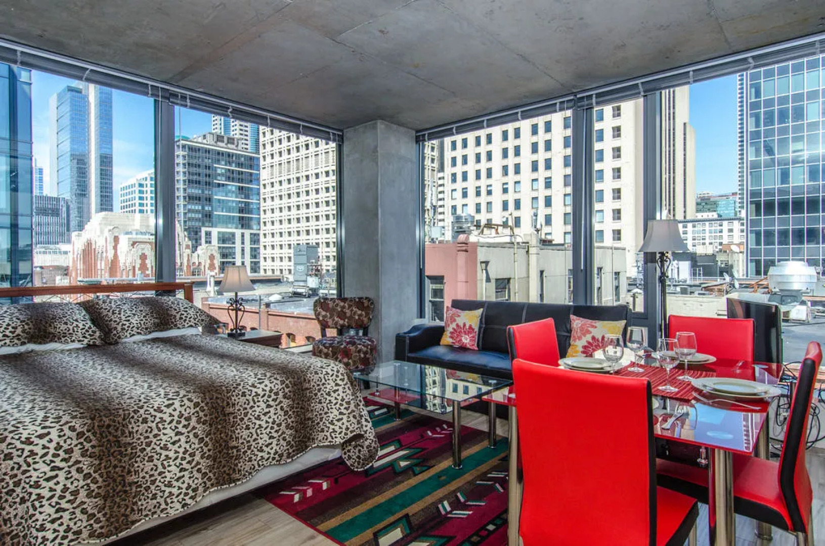 Ginosi Seattle Apartel